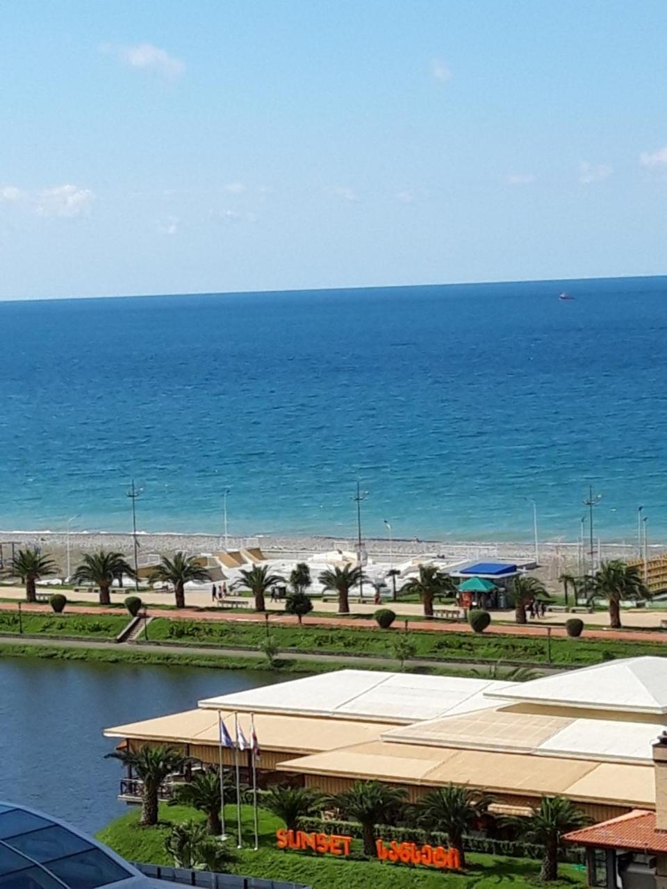 Mari Apartment Batumi Luaran gambar