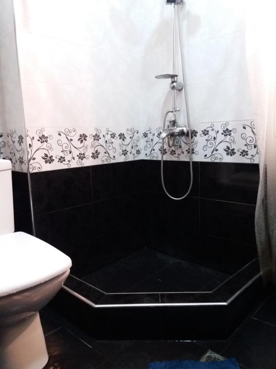 Mari Apartment Batumi Luaran gambar
