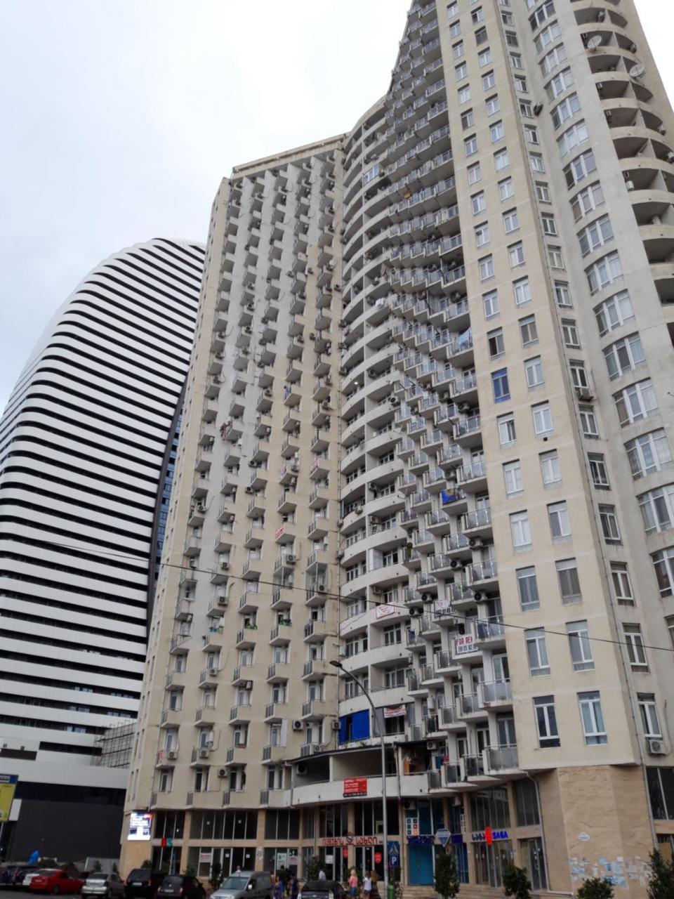 Mari Apartment Batumi Luaran gambar